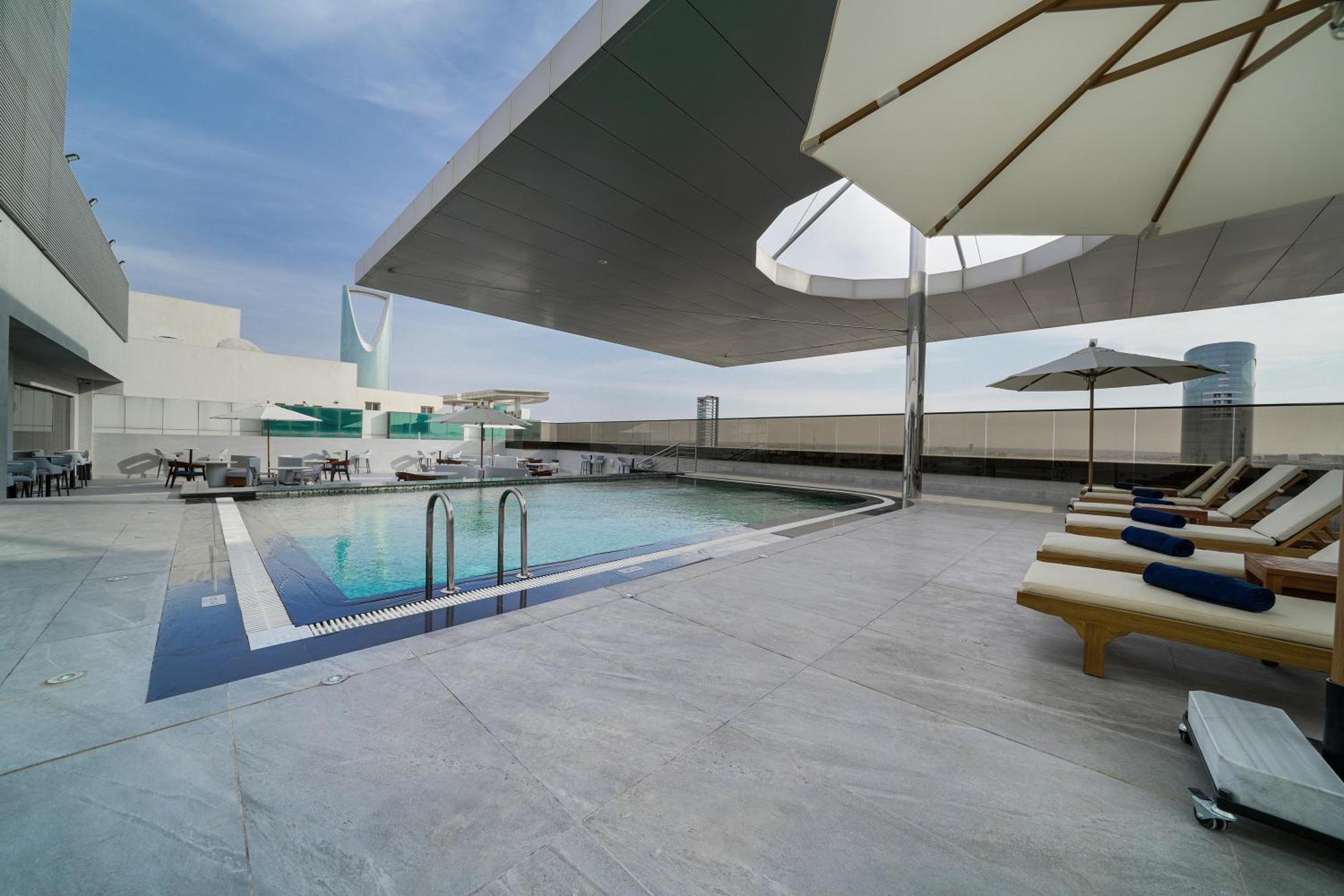 Nova M Hotel, Edge By Rotana Rijád Exteriér fotografie